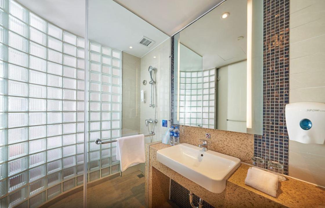 Holiday Inn Express Shanghai Jiading Industry Park By Ihg ภายนอก รูปภาพ