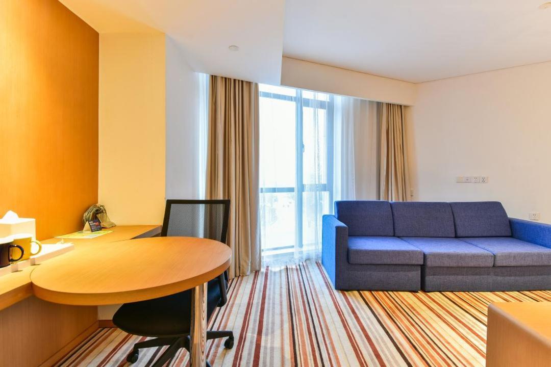 Holiday Inn Express Shanghai Jiading Industry Park By Ihg ภายนอก รูปภาพ